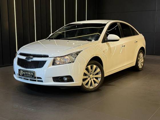 CHEVROLET CRUZE 1.8 LTZ 16V FLEX 4P AUTOMÁTICO CHEVROLET CRUZE 1.8 LTZ 16V FLEX 4P AUTOMÁTICO